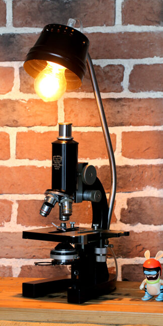 Lampe Microscope